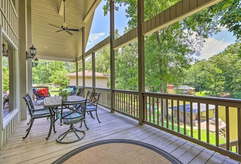 Waterfront Eatonton Escape W/ Private Hot Tub!