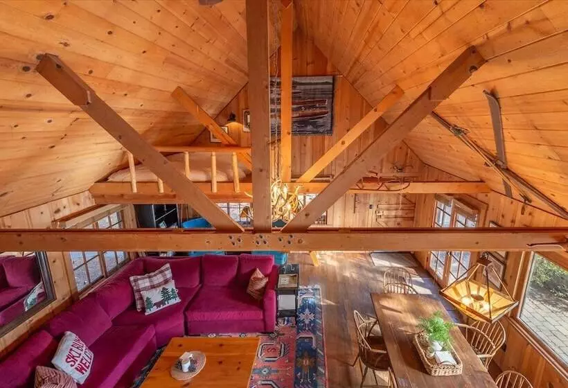 Authentic & Stylish Cabin In Lake Tahoe By Sierra Getaways