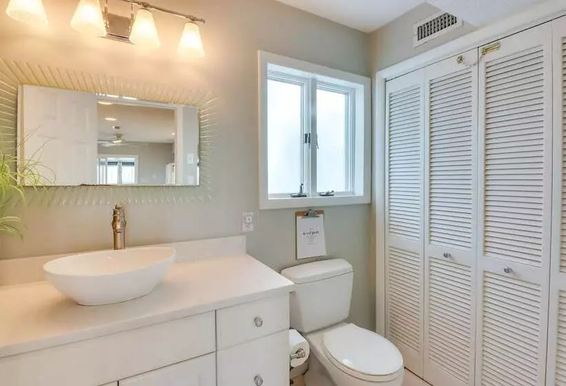 Beachy Maryland A Frame: Steps To Chesapeake Bay!