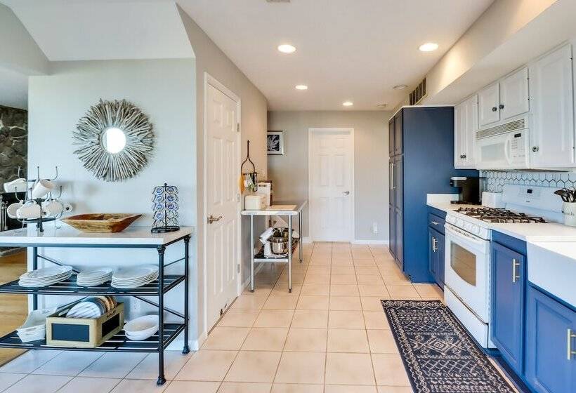 Beachy Maryland A Frame: Steps To Chesapeake Bay!