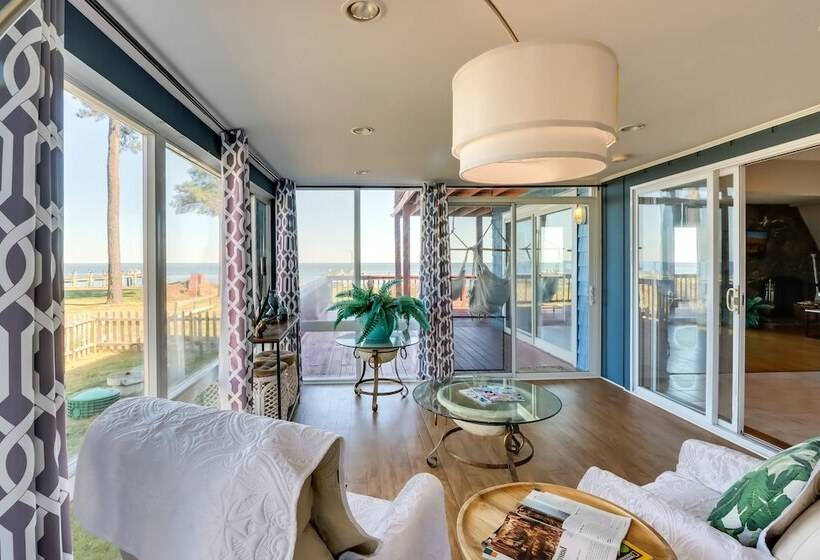 Beachy Maryland A Frame: Steps To Chesapeake Bay!