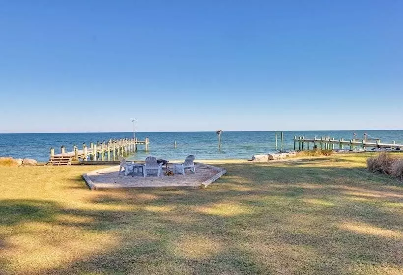 Beachy Maryland A Frame: Steps To Chesapeake Bay!