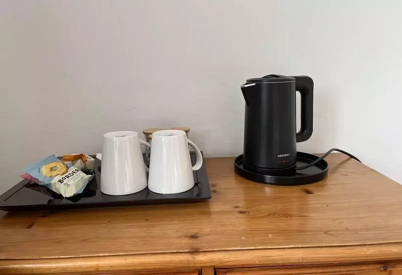 Aamiaismajoitus (B&B) Sladen Lodge