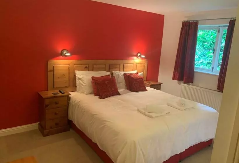 Aamiaismajoitus (B&B) Sladen Lodge