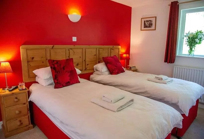 Aamiaismajoitus (B&B) Sladen Lodge