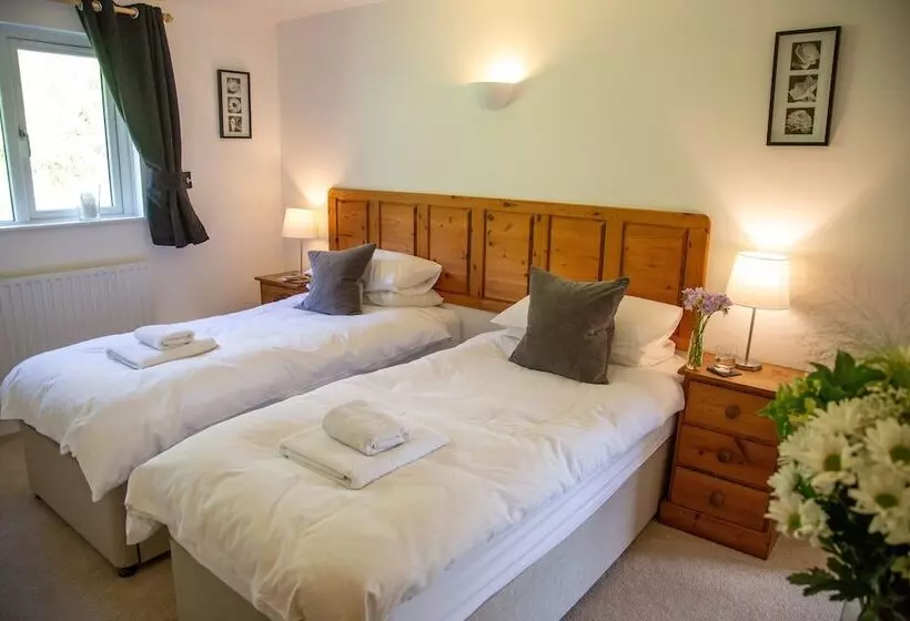 Aamiaismajoitus (B&B) Sladen Lodge