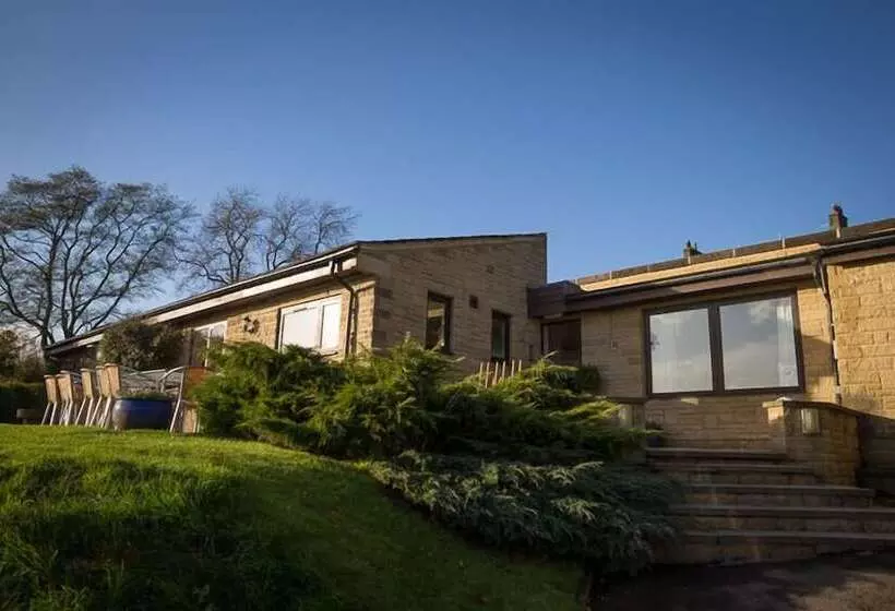 Aamiaismajoitus (B&B) Sladen Lodge