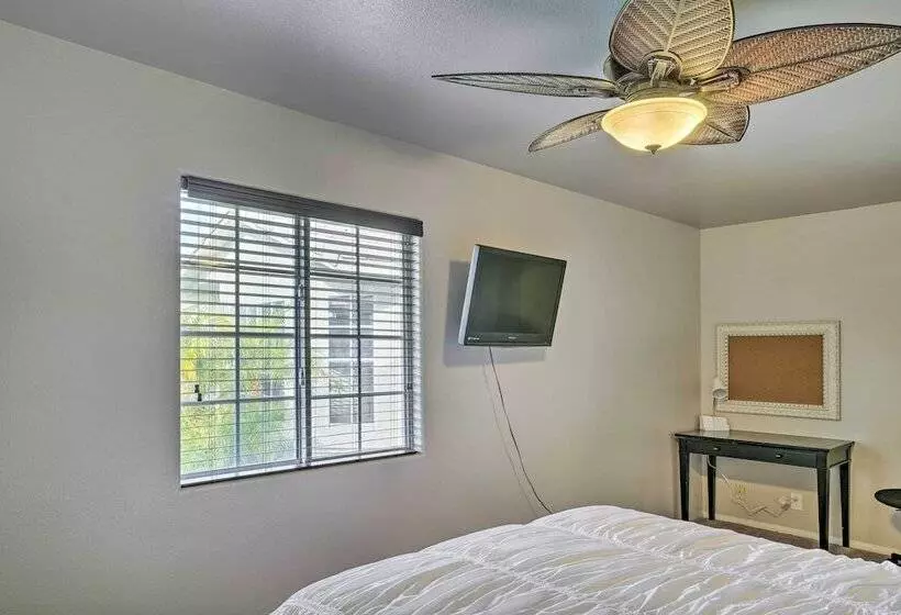 Bermuda Dunes Retreat   Golf, Hike, Explore!
