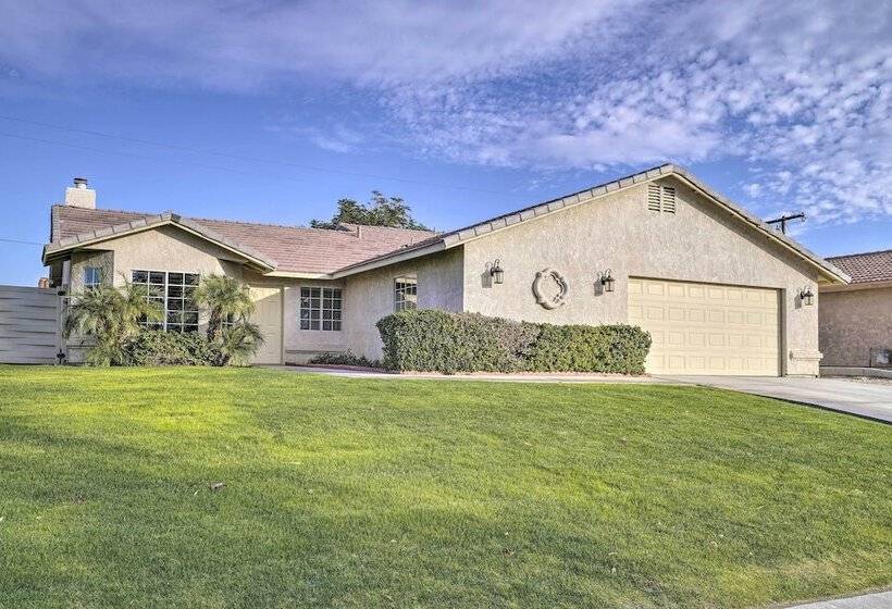 Bermuda Dunes Retreat   Golf, Hike, Explore!