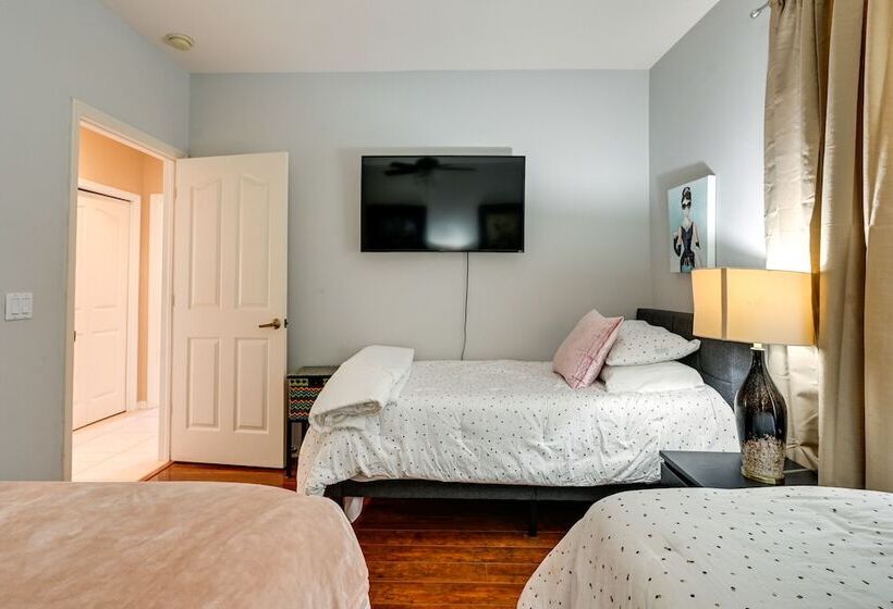 Canal Front Marco Island Home W/ Boat Dock + Pool!