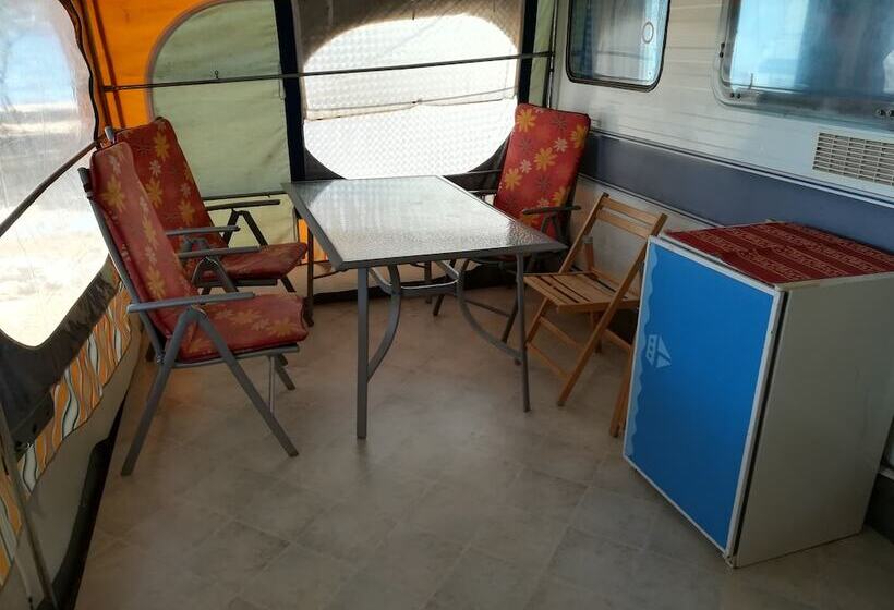 Room In Cabin   Caravan Near The Sea 2