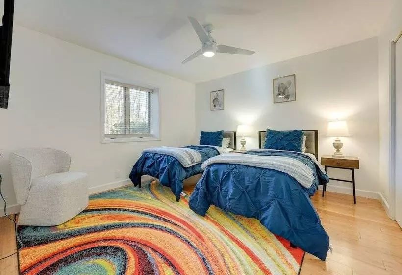 Cassopolis Vacation Home   Walk To Diamond Lake!