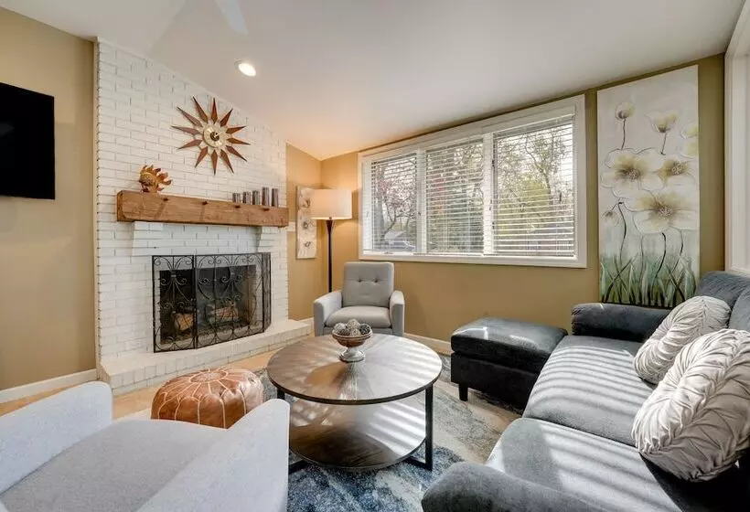 Cassopolis Vacation Home   Walk To Diamond Lake!