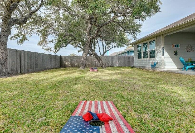 Charming Fulton Retreat < 1 Mi To Ocean & Pier!