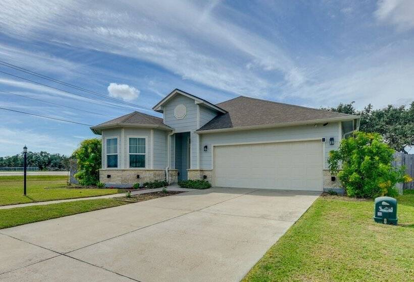 Charming Fulton Retreat < 1 Mi To Ocean & Pier!