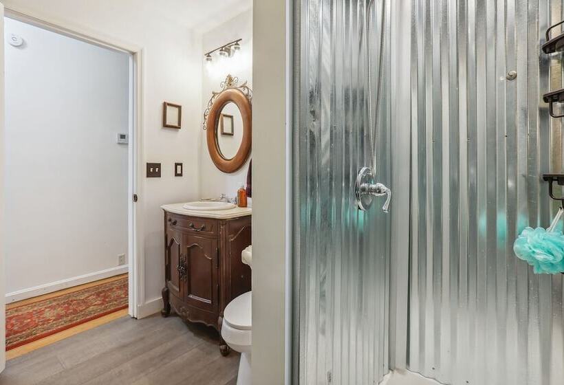 Charming Union Home W/ Backyard, Fire Pit!