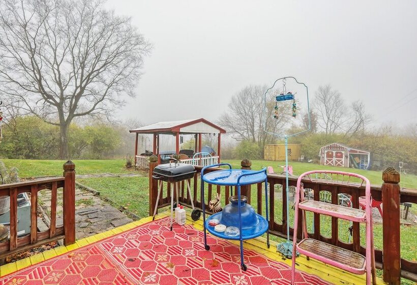 Charming Union Home W/ Backyard, Fire Pit!