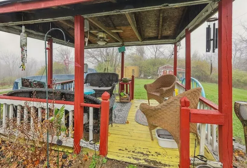 Charming Union Home W/ Backyard, Fire Pit!