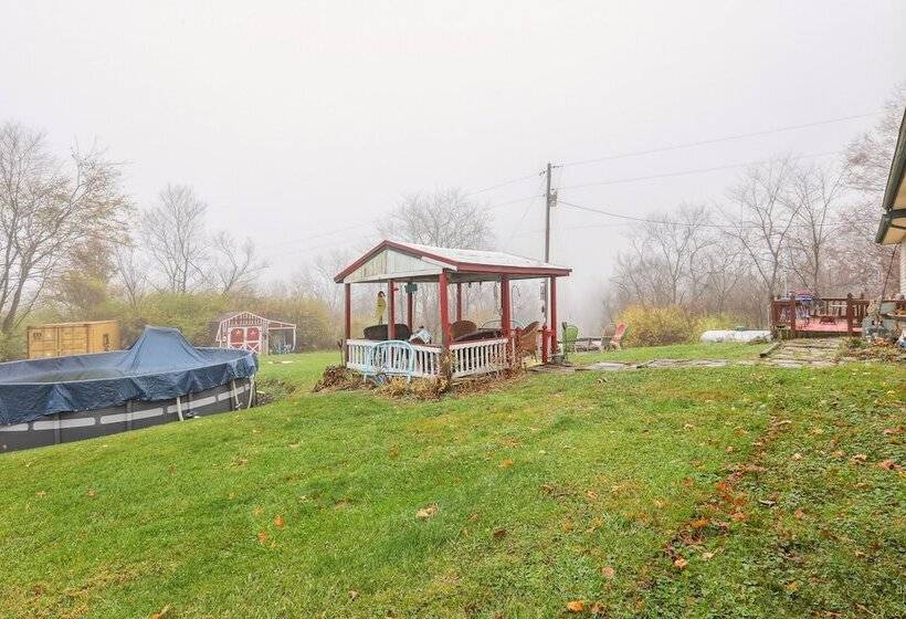 Charming Union Home W/ Backyard, Fire Pit!