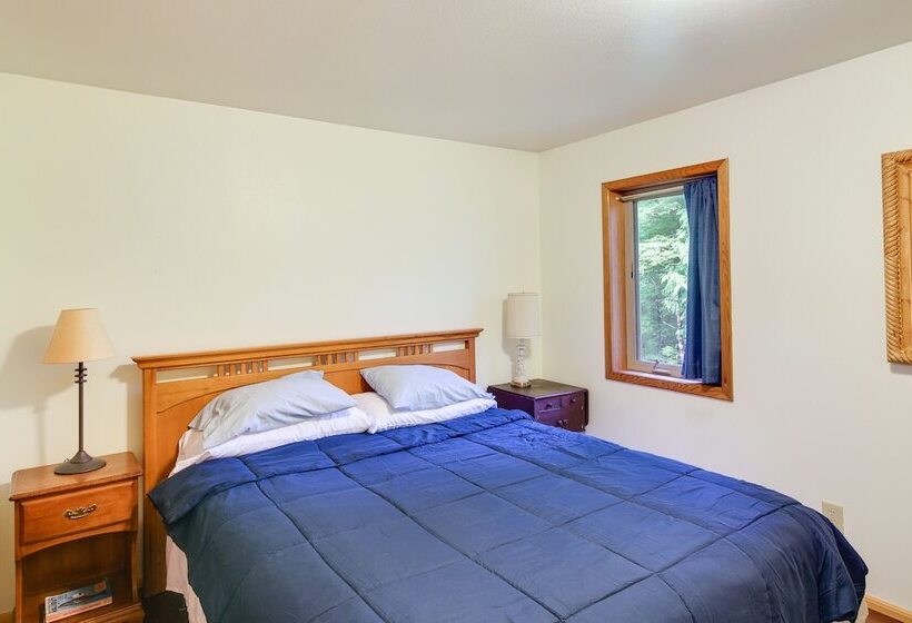 Forested Coffman Cove Cabin W/ Wood Burning Stove!