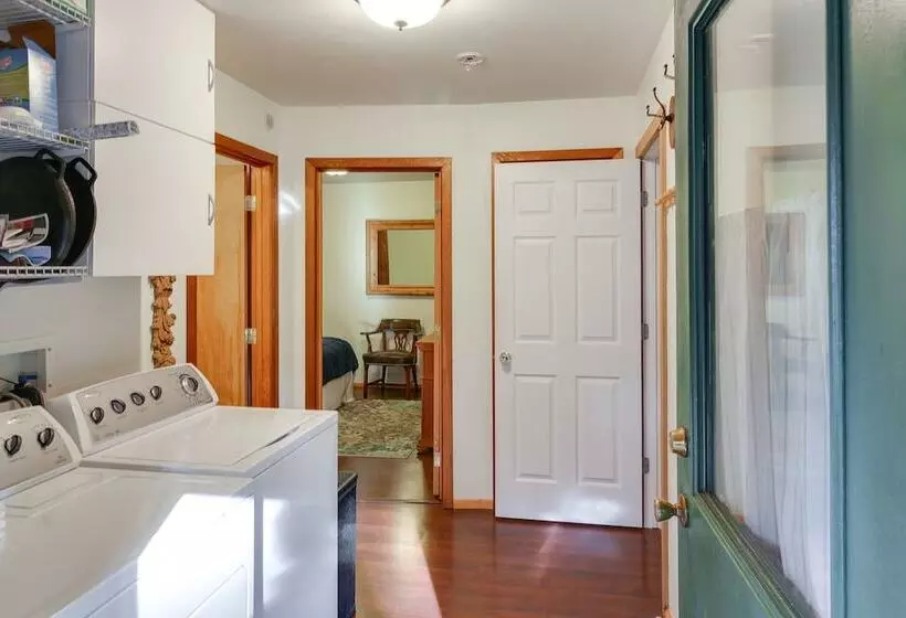 Forested Coffman Cove Cabin W/ Wood Burning Stove!