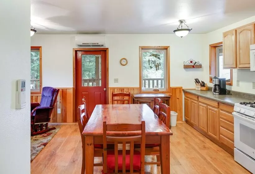 Forested Coffman Cove Cabin W/ Wood Burning Stove!