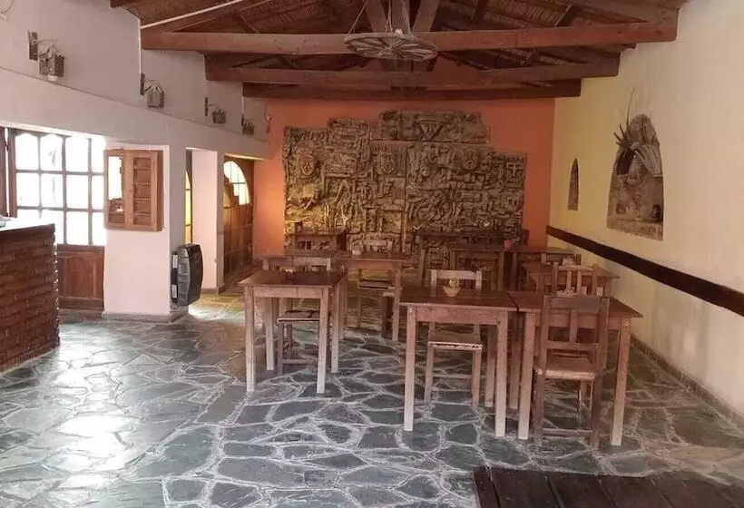 Hotelli Cactus Plaza