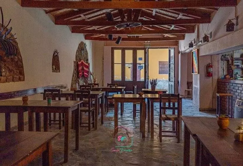 Hotelli Cactus Plaza