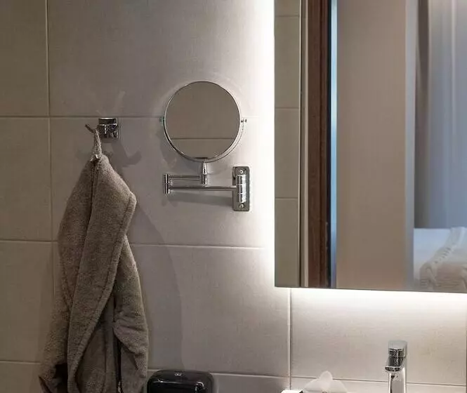 Hotelli Ira   ηρα