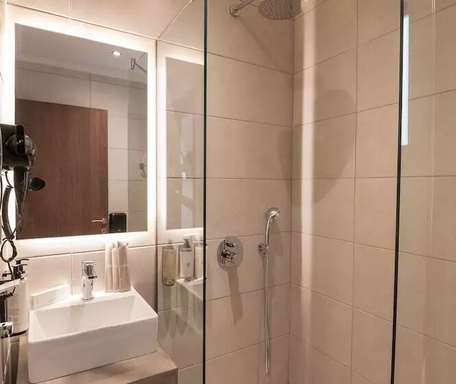 Hotelli Ira   ηρα