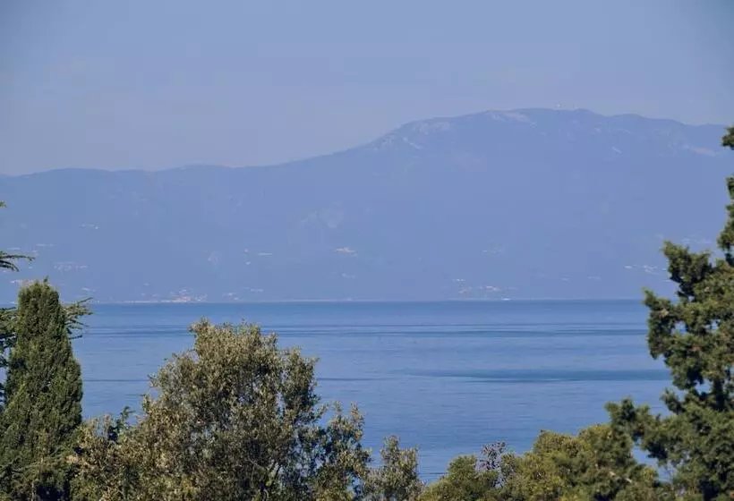 Hotelli Malinska Green Apartments