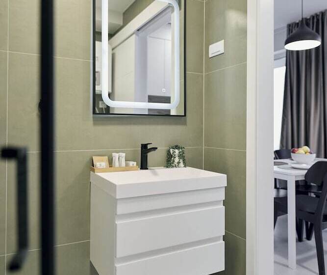 فندق Malinska Green Apartments