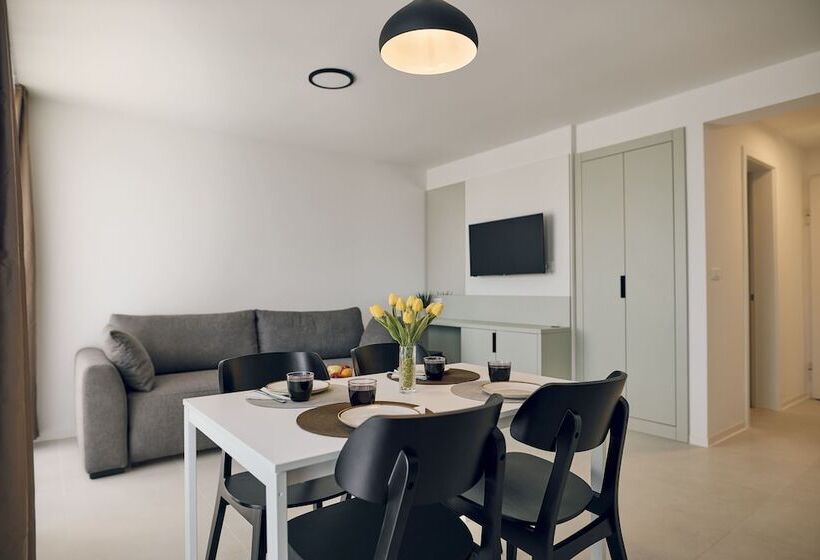 فندق Malinska Green Apartments