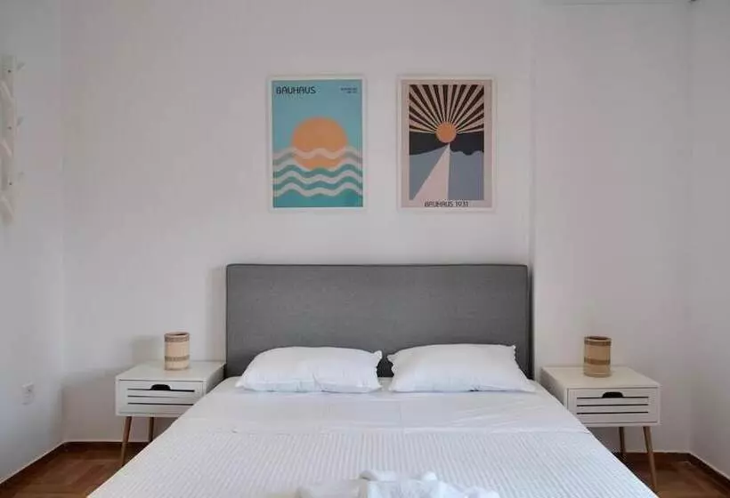 ホテル Synpiraeus Apartments & Studios