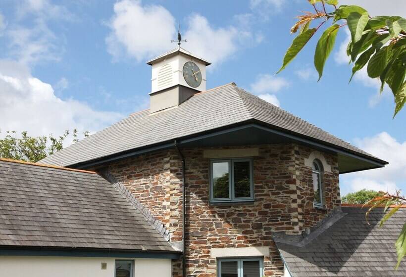 Отель The Valley Cottages