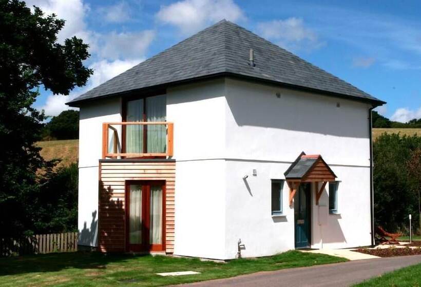 Отель The Valley Cottages