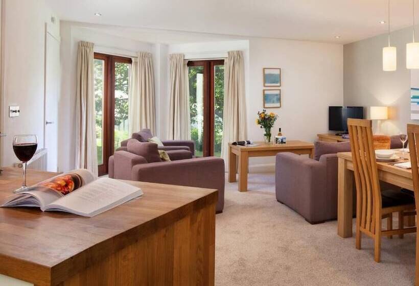 Отель The Valley Cottages