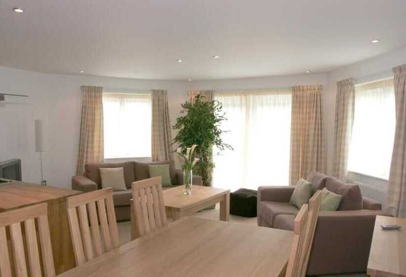 Отель The Valley Cottages