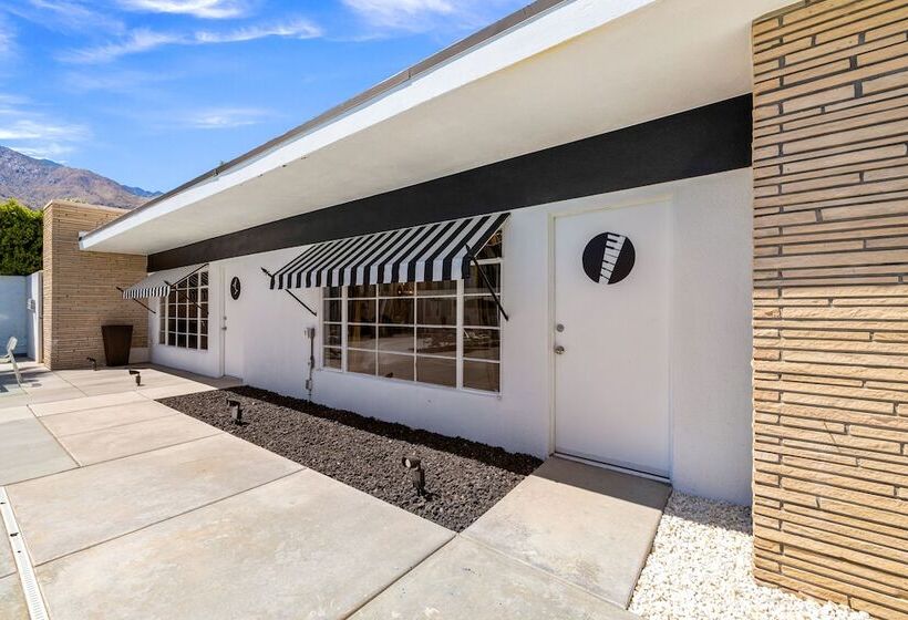 هتل The Velvet Rope Ps