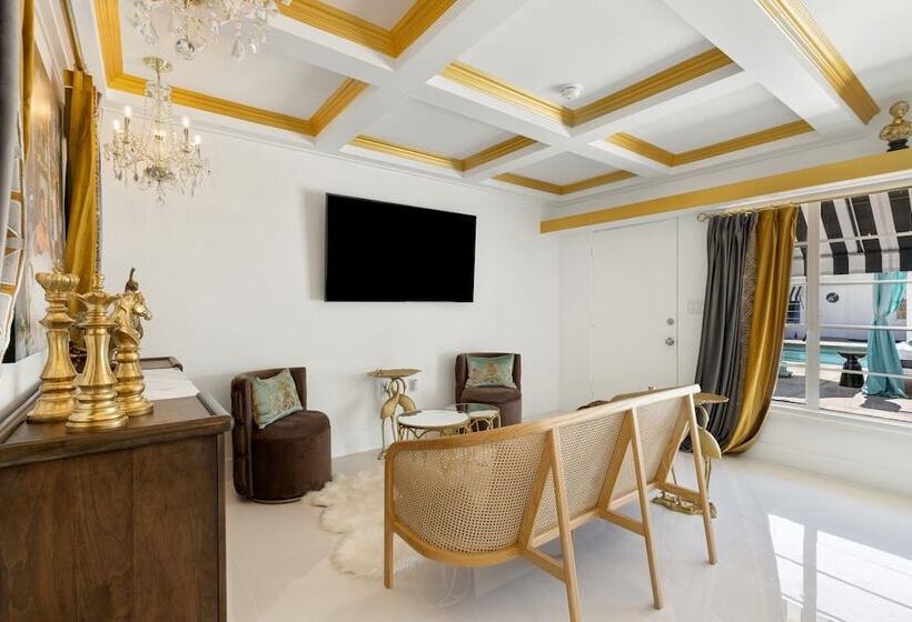 هتل The Velvet Rope Ps