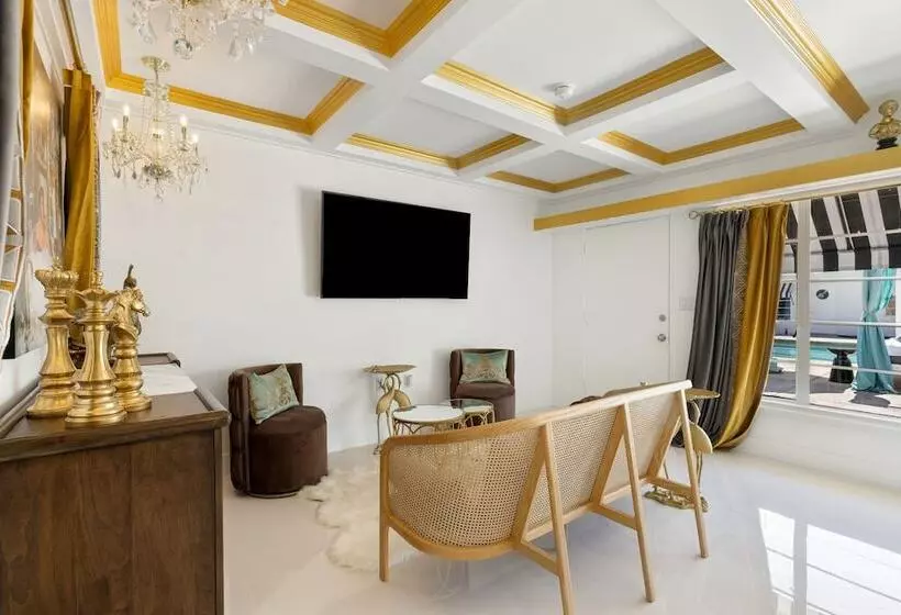 Hotelli The Velvet Rope Ps