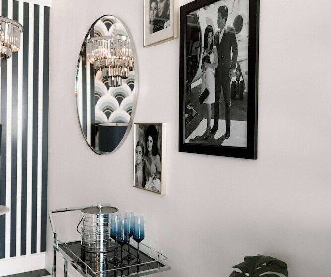 هتل The Velvet Rope Ps