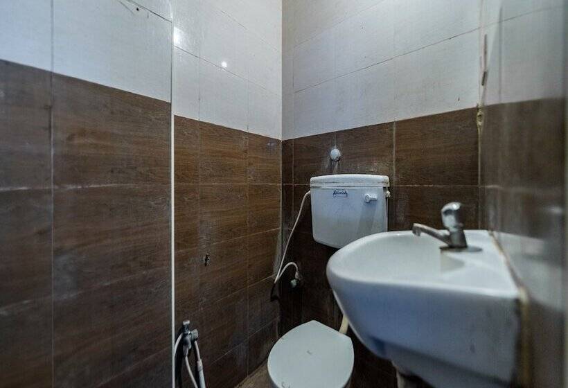 Hotel Vasavi Residenzcy