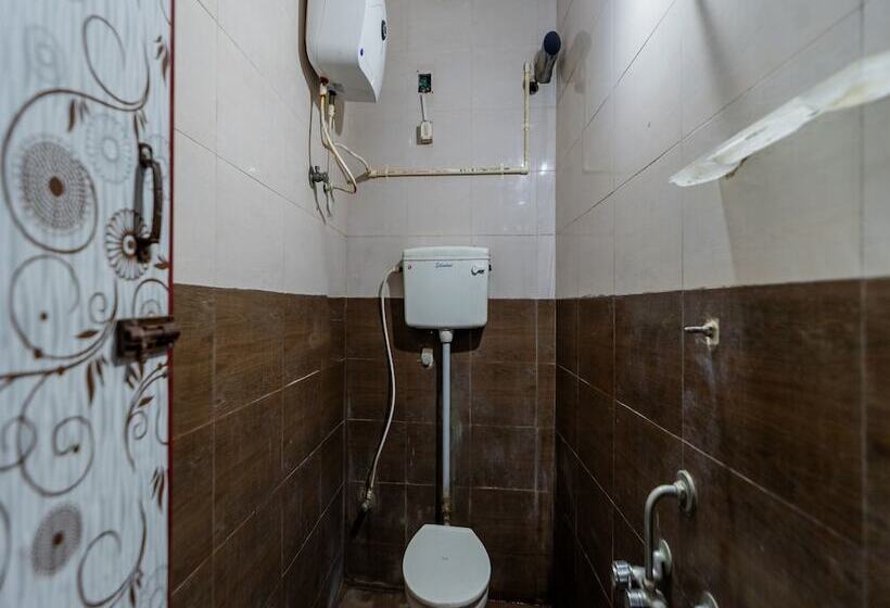 Hotel Vasavi Residenzcy