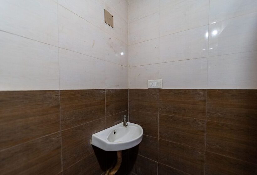 Hotel Vasavi Residenzcy