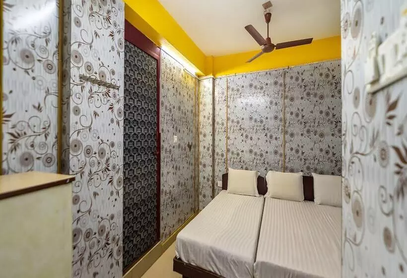 Hotelli Vasavi Residenzcy