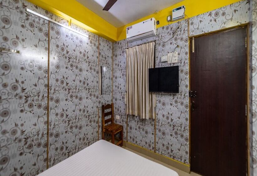 Hotel Vasavi Residenzcy