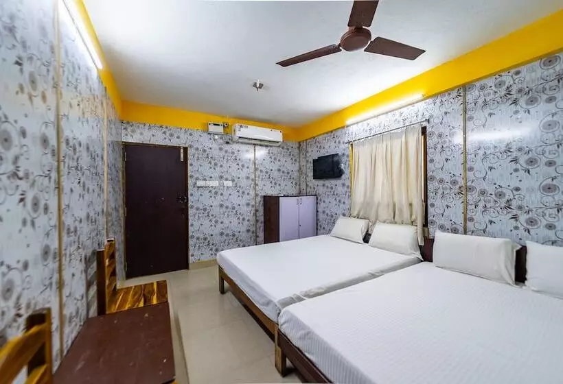 Hotelli Vasavi Residenzcy