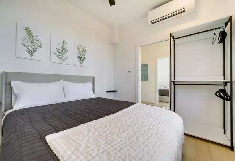 Modern Mountain View Sanctuary In Pisgah Forest