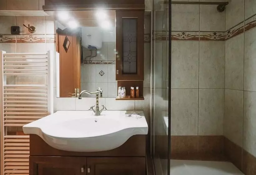 Majatalo Elati Leisure  Suites & Apartments